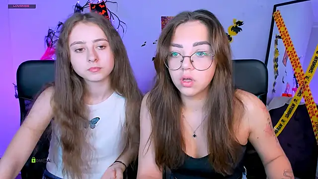 Snapshot of rebecca_smile chatting on 10.24.25 rebecca smile online show from 10.24.25