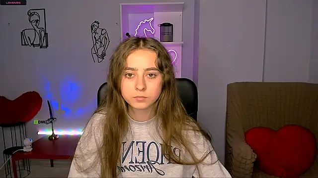 Snapshot of rebecca_smile chatting on 11.10.25 rebecca smile online show from 11.10.25