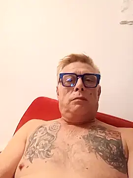 Andyrsdick online show from 10.04.25
