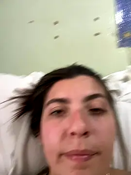 Snapshot of larj021bb chatting on 11.13.25 larj021bb online show from 11.13.25