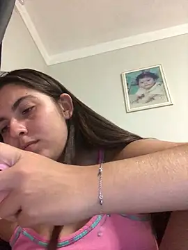 Snapshot of larj021bb chatting on 02.21.26 larj021bb online show from 02.21.26