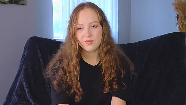 PillowMoans online show from 10.06.25