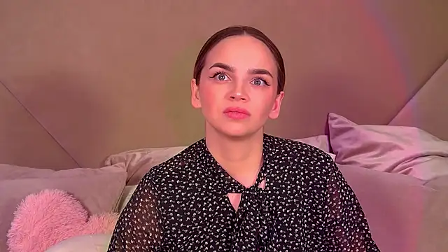 AnitaVenture online show from 11.28.25