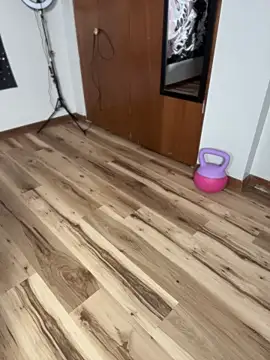 Snapshot of NeliaHexxen chatting on 10.19.25 NeliaHexxen online show from 10.19.25