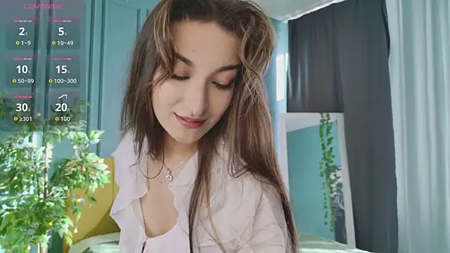 Snapshot of softly_bold chatting on 09.29.25 softly bold online show from 09.29.25