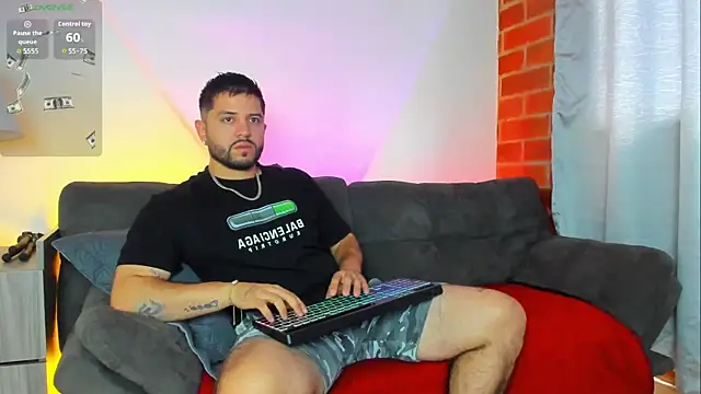 TomSloam online show from 10.15.25