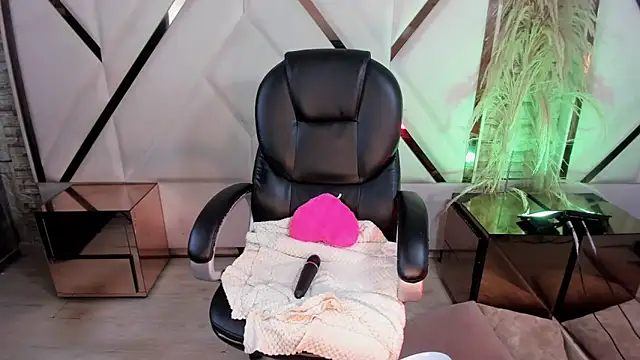 Irina Rouse online show from 02.28.26