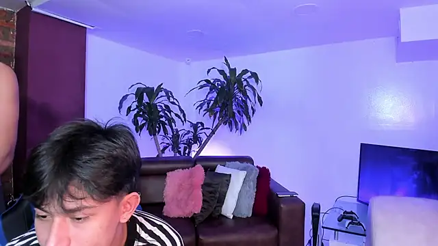 Spaceboys18 online show from 10.15.25