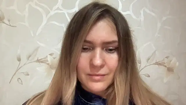 Snapshot of Milysoren chatting on 02.16.26 Milysoren online show from 02.16.26