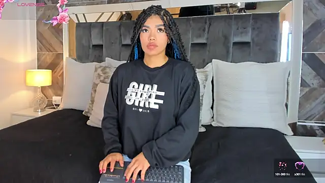 NaylaGrey online show from 10.09.25