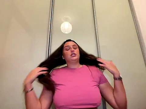 Playfulvixen25 online show from 10.01.25