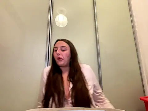 Playfulvixen25 online show from 10.06.25