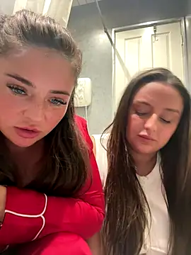 Playfulvixen25 online show from 11.20.25