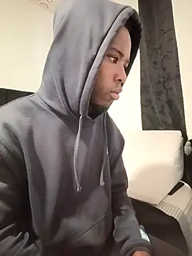 Snapshot of Yin_yang_hot chatting on 09.30.25 Yin yang hot online show from 09.30.25