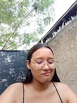 Snapshot of young_dairy01 chatting on 11.13.25 young dairy01 online show from 11.13.25