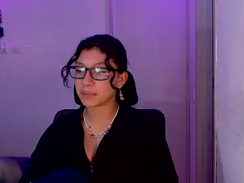 Ivonnybonn online show from 01.08.26