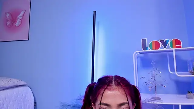 KathiaSaenz  online show from 11.12.25