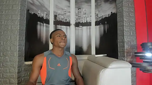 Snapshot of george_lance chatting on 10.09.25 george lance online show from 10.09.25