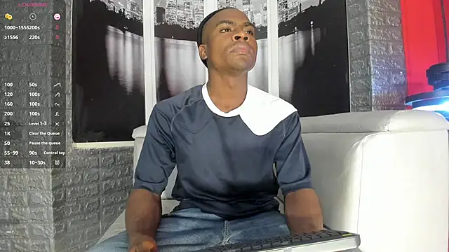 Snapshot of george_lance chatting on 10.29.25 george lance online show from 10.29.25