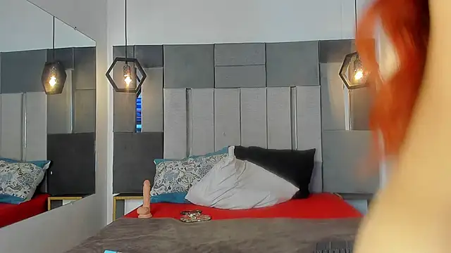 Snapshot of NoahVidall chatting on 10.24.25 NoahVidall online show from 10.24.25