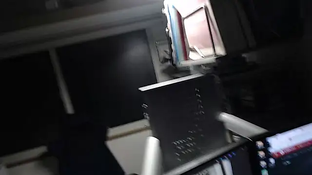 Kaede-Mama online show from 11.08.25