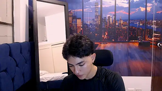 RomeoMillerr online show from 10.06.25