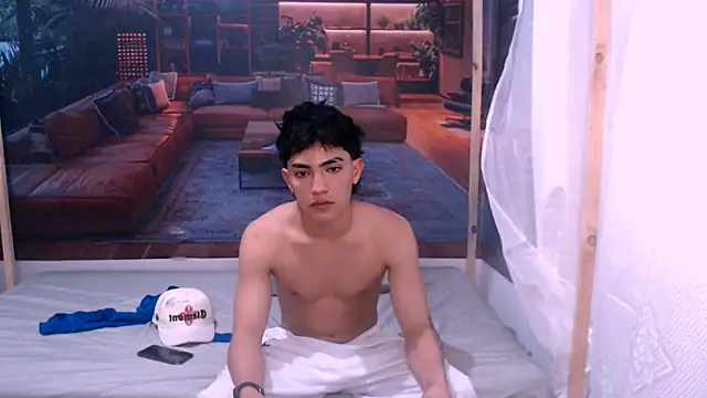 RomeoMillerr online show from 10.08.25