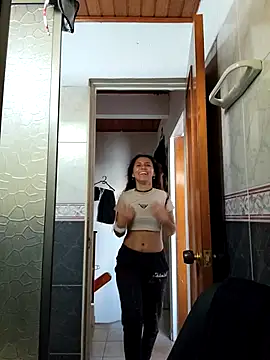 Snapshot of _TOMOE chatting on 10.26.25 TOMOE online show from 10.26.25