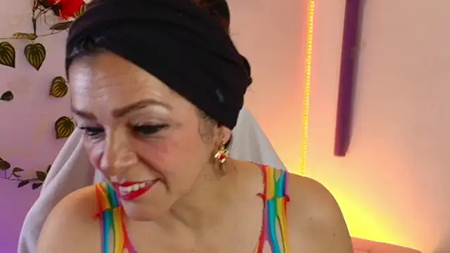 Snapshot of Carol_Miss2 chatting on 02.10.26 Carol Miss2 online show from 02.10.26