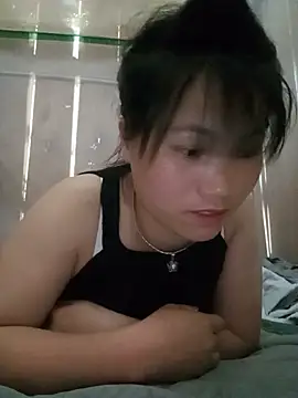 Snapshot of min-xinh chatting on 06.10.26 min-xinh online show from 06.10.26