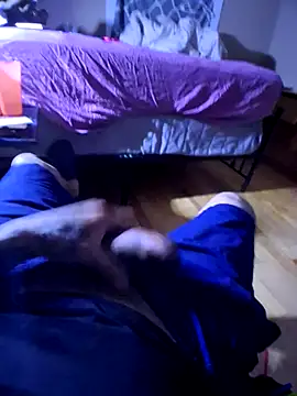 itsJrivera24 online show from 10.05.25