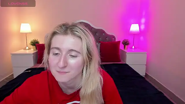 CamillaDreamer online show from 11.03.25