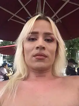 alexawinterrr online show from 12.15.25