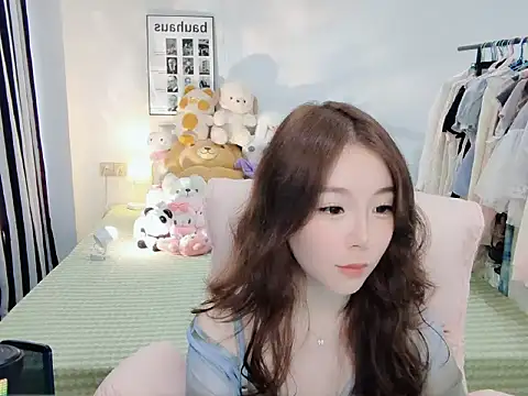 Gardenia-222 online show from 10.17.25