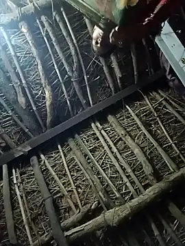 Snapshot of Lona2525 chatting on 10.21.25 Lona2525 online show from 10.21.25