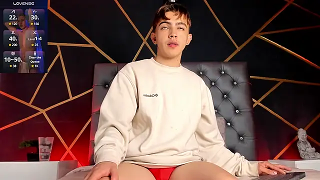 Lian Miller1  online show from 12.05.25