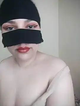 LoLo Queen- online show from 09.29.25