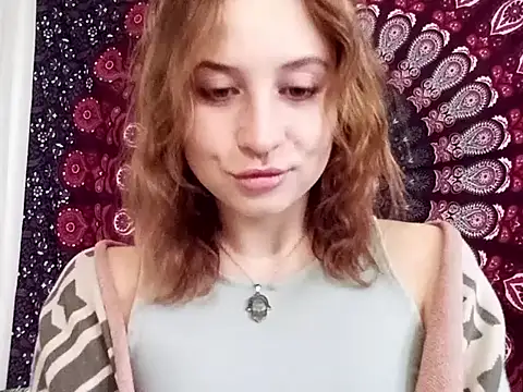 Snapshot of AdalynKiss chatting on 10.02.25 AdalynKiss online show from 10.02.25