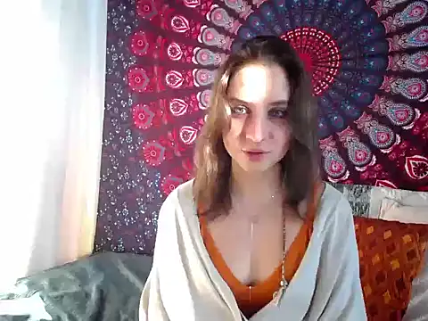 AdalynKiss online show from 11.19.25