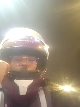 Snapshot of QueenBDSM chatting on 10.11.25 QueenBDSM online show from 10.11.25