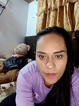 Snapshot of QueenBDSM chatting on 10.27.25 QueenBDSM online show from 10.27.25