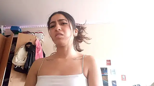 ShirleyPecot online show from 10.05.25