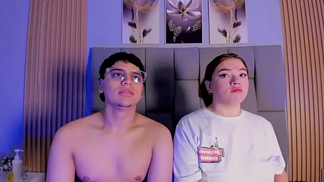 Kandyfrees  online show from 12.18.25