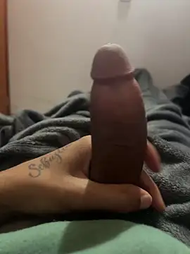 Snapshot of wiland_hot23 chatting on 09.30.25 wiland hot23 online show from 09.30.25