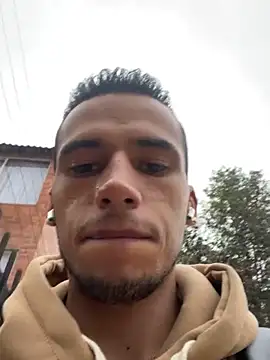 Snapshot of wiland_hot23 chatting on 10.22.25 wiland hot23 online show from 10.22.25