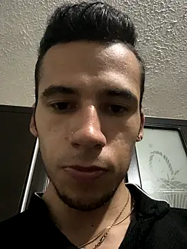 Snapshot of wiland_hot23 chatting on 11.08.25 wiland hot23 online show from 11.08.25