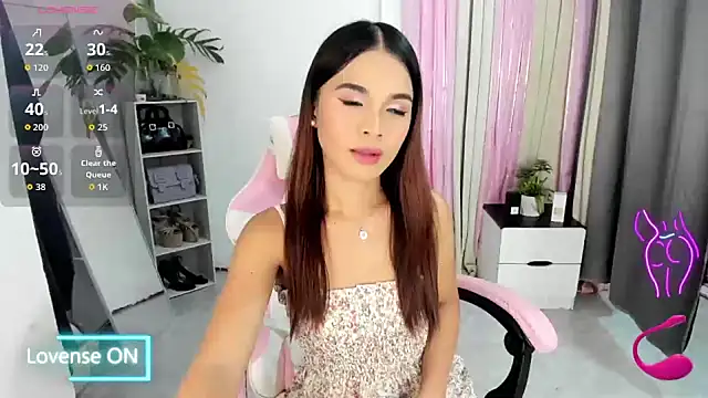 jeanalove online show from 04.17.26