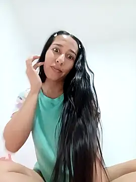 Snapshot of Amelia_Rivas chatting on 10.18.25 Amelia Rivas online show from 10.18.25