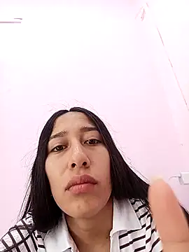 Snapshot of Amelia_Rivas chatting on 11.11.25 Amelia Rivas online show from 11.11.25