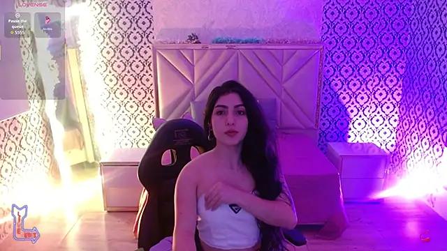 Ixchel tay online show from 01.18.26